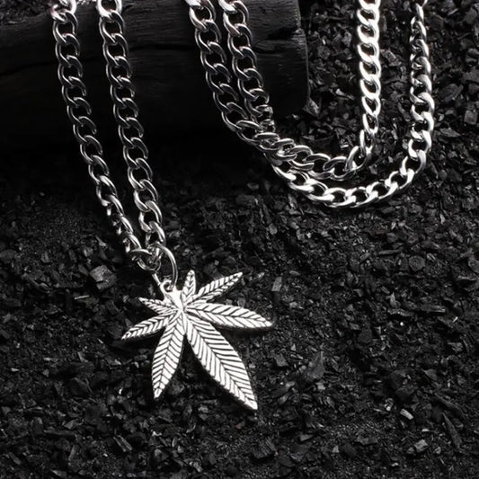 Stainless Steel Weed Leaf Necklace – Bold & Stylish Statement Piece