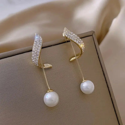 Geometric Dangle Earrings – Classic & Stylish, Perfect for Daily Wear & Special Occasions
