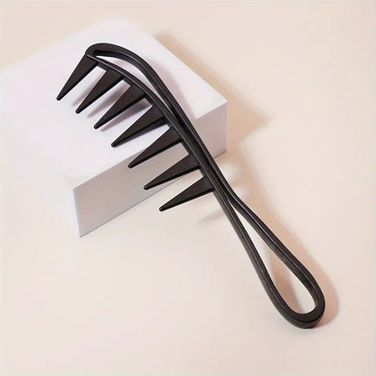 Anti-Static Wide-Tooth Comb – Ergonomic Design for Easy & Gentle Detangling