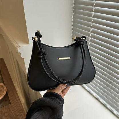 Elegant Leather look Shoulder Bag with gold accents – Timeless Design for Effortless Style