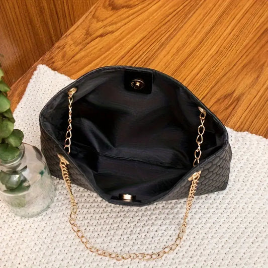 Black Crossbody Bag – Lightweight Everyday Purse with Secure Magnetic Closure